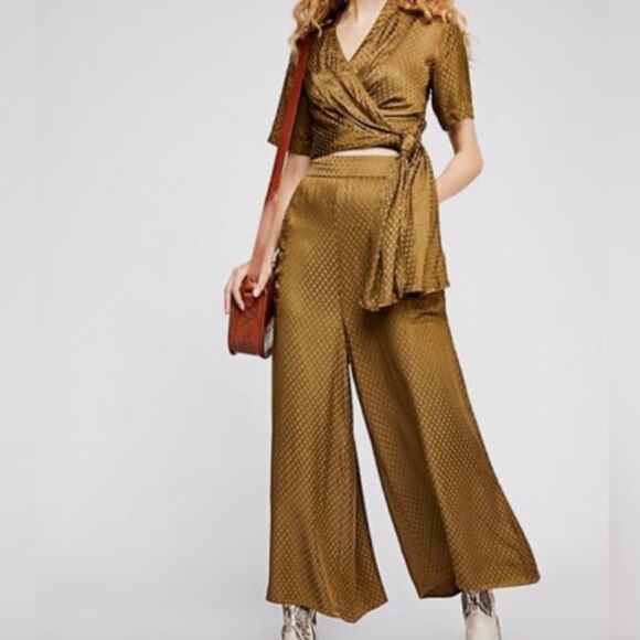 Free People Pants - Free People Morning Dove 2pc Set Green Satin Wrap Tie Top Wide Leg Crop Pant Sm